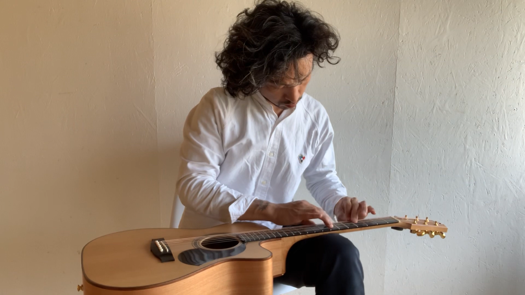 [JP🇯🇵]Makoto Okazaki – ”SEA”(Studio Live)